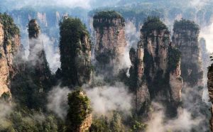 張家界5天精華旅遊路線實景,一次玩遍袁家界、楊家界、天子山核心景區,輕鬆不趕路,適合第一次前往張家界的新手攻略行程。