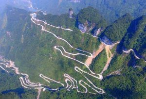 中國張家界六天五晚深度跟團遊,強力推薦在地二十年資深趙導全程帶隊,